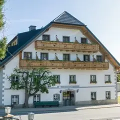 Löckerwirt in St. Margarethen: eine Symbiose aus Moderne und Tradi